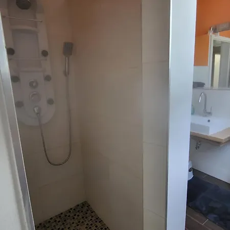 公寓 Komplette 4 Zimmer Og Monteurwohnung *